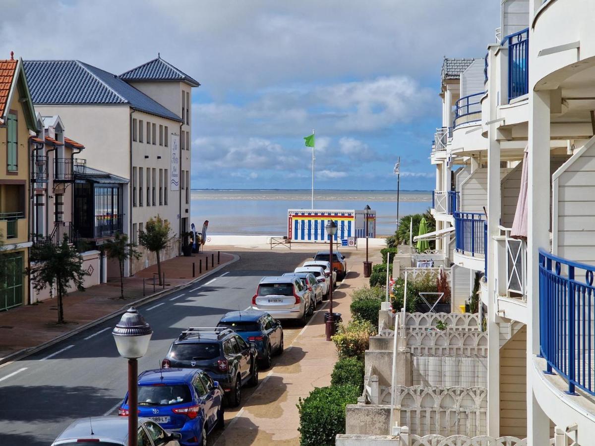 Chatelaillon-Plage Centre-Ville: Apt 4 Pers, Balcon, Parking, Piscine, Wifi - Fr-1-706-21 Exterior foto